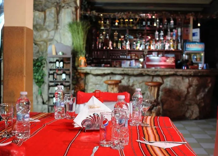 Hotel Simona Complex *