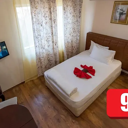 Simona Complex ソフィア