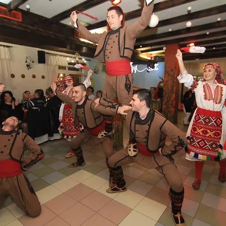 Хотел симона комплекс *