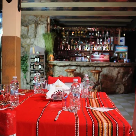 Hotel Simona Complex *