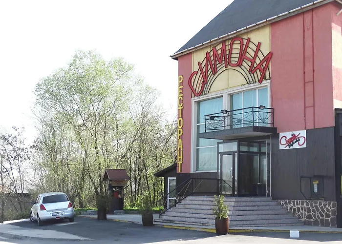 Hotel Simona Complex *